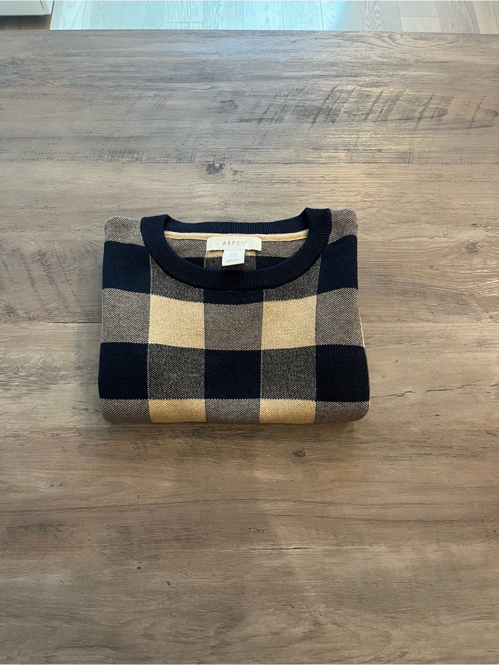 Mens Navy and Cream Check Crewneck Sweater